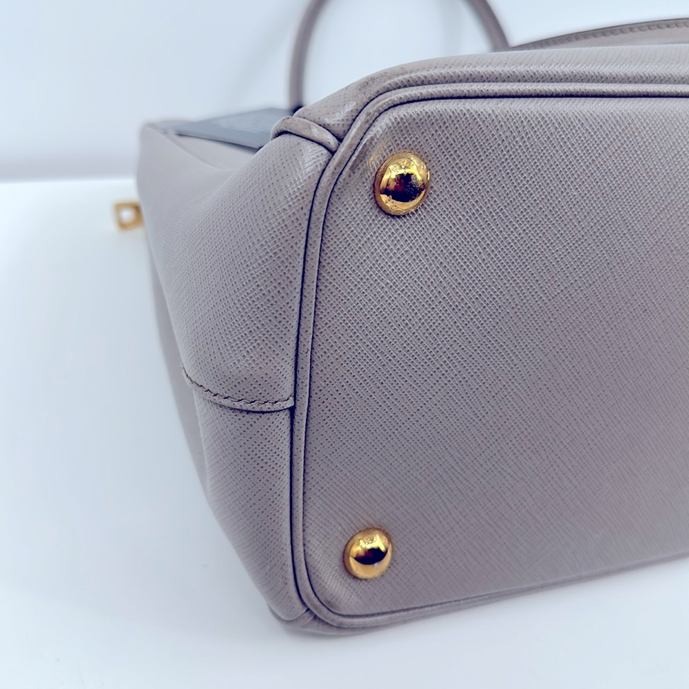 Authenticated PRADA Galleria Saffiano Bag -Beige - Picture 11 of 17